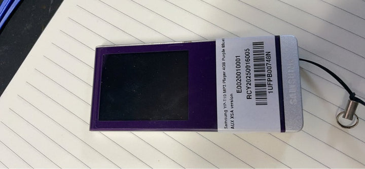 Samsung YP-T10 purple MP3 player - front view